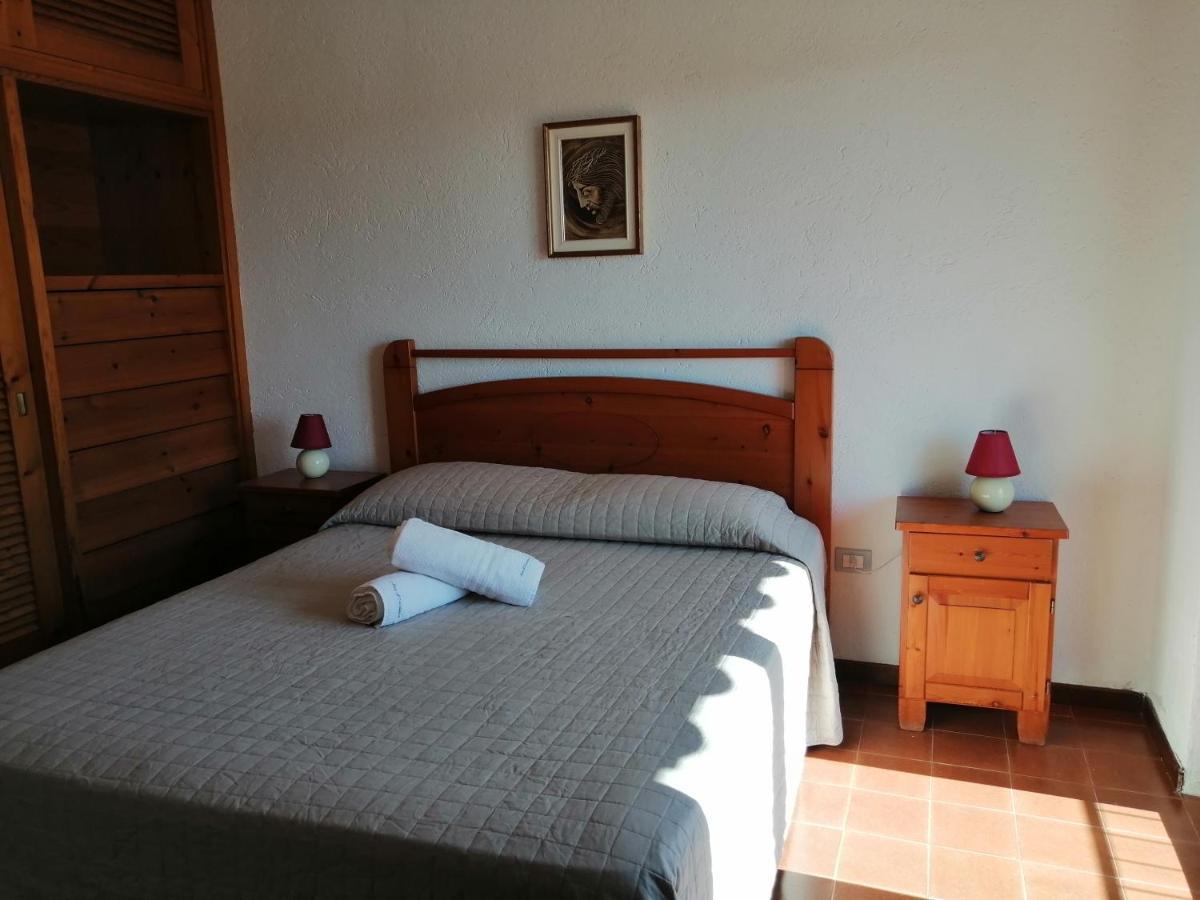 Aria Di Vacanza - Molara Loiri Porto San Paolo Exterior foto